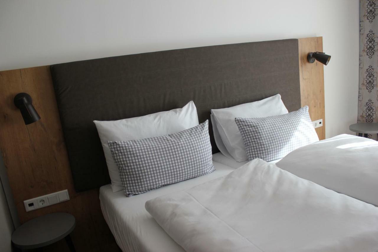 Hotel Brunnthal Eksteriør bilde